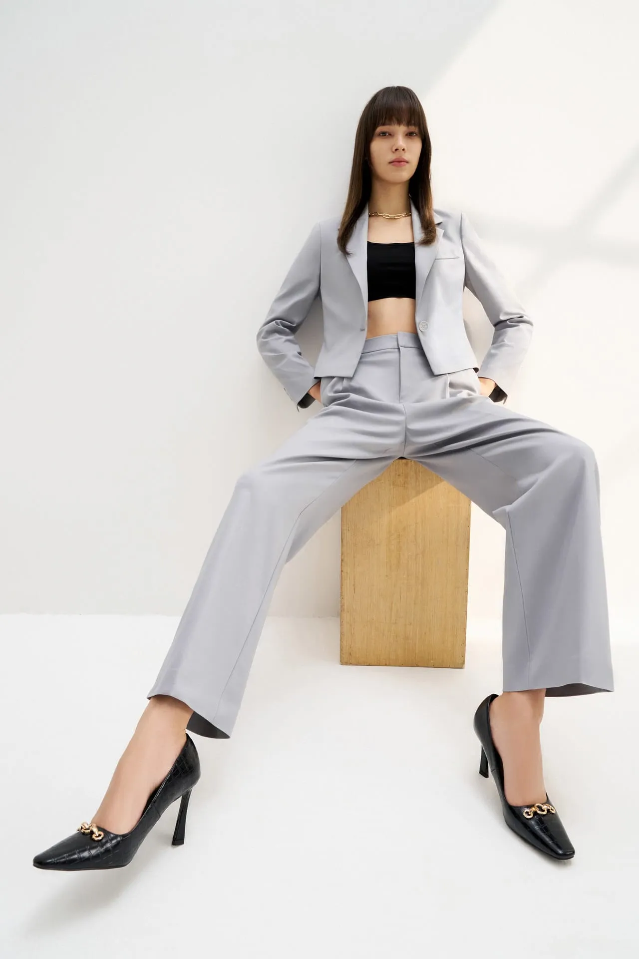 Cropped Suit Blazer
