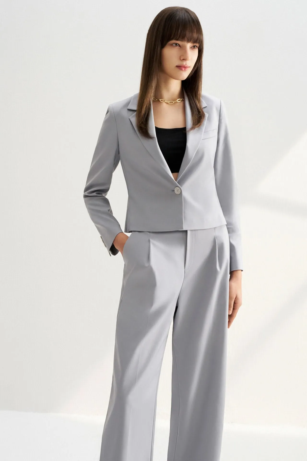 Cropped Suit Blazer