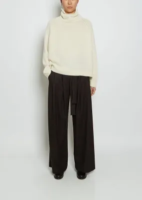 Deep Raglan Easy T-Neck Sweater